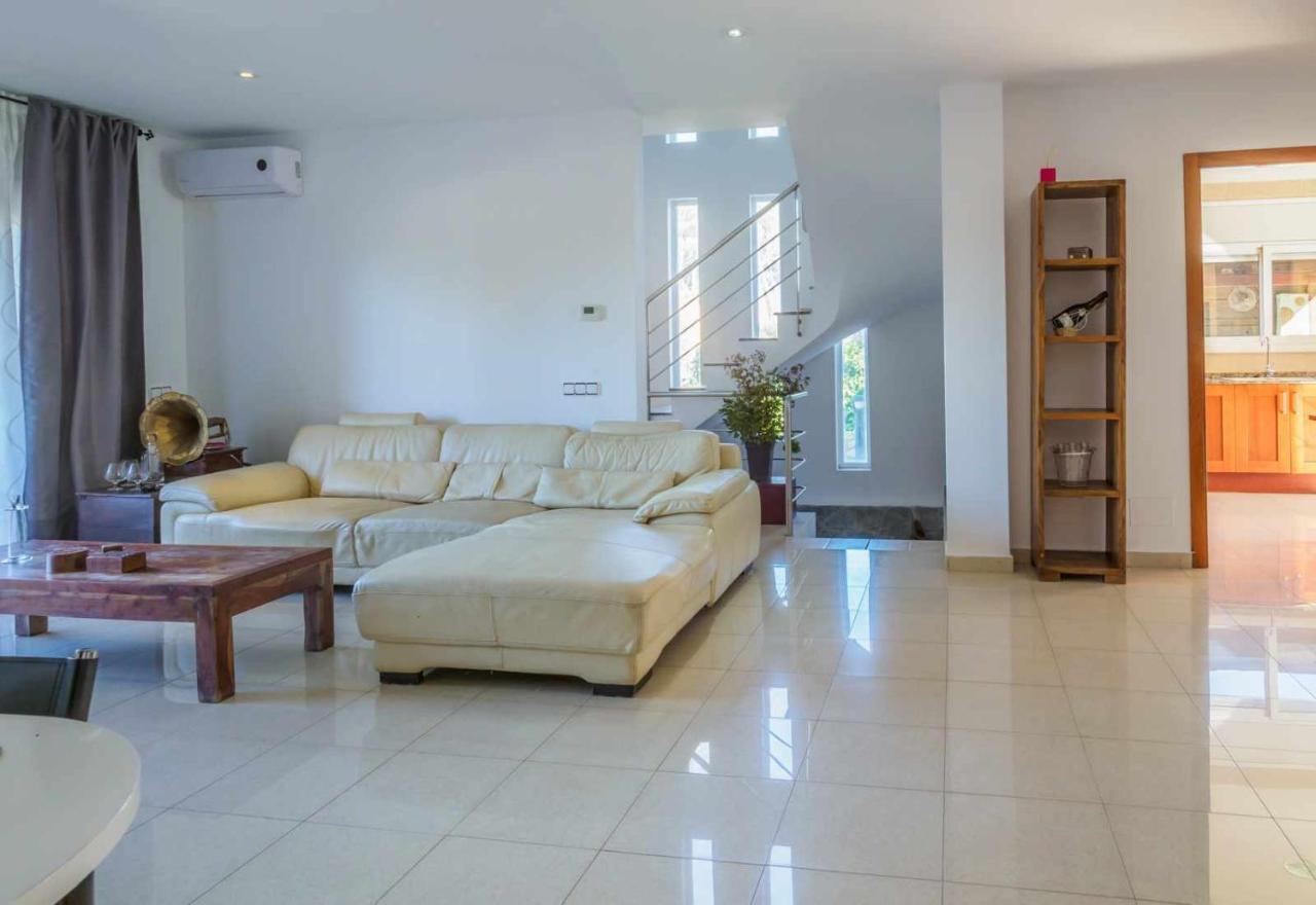 Mas Mestre Con Una Capacidad De 6 A 8 Huespedes Cerca De Sitges Olivella Εξωτερικό φωτογραφία